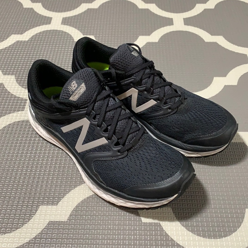 New balance 1080 v8 men’s size 11